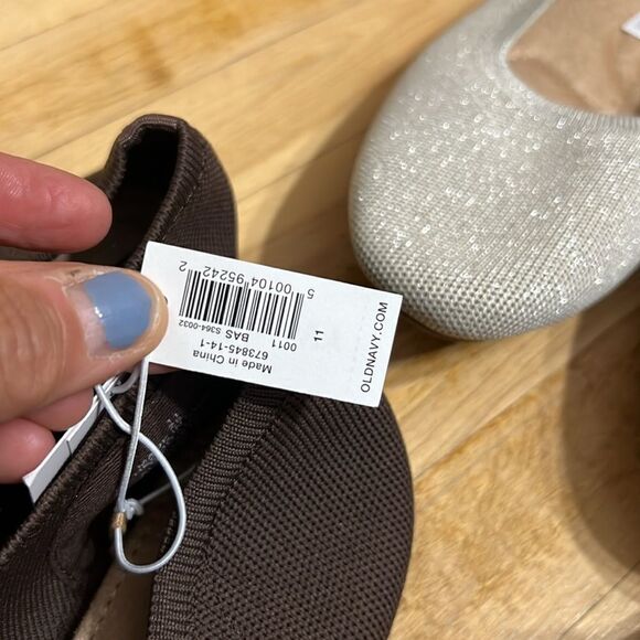 Old Navy woven flats, size 11. - Picture 2 of 5